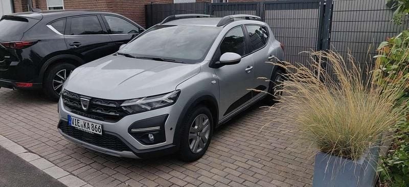 Gebraucht 2022 Dacia Sandero Comfort Kleinwagen | 13.400 € (Fairer Preis) - Bild 1/4