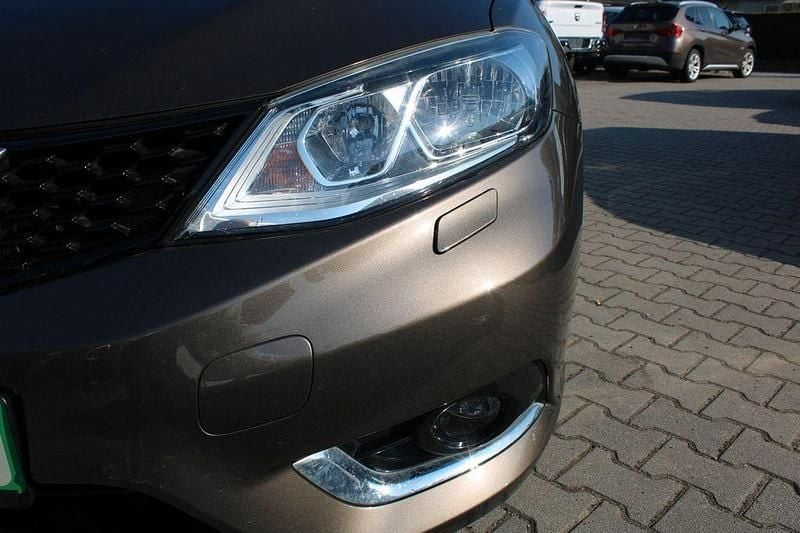 Gebraucht Nissan Pulsar Acenta 116 PS (85 kW) 2014 Bronze metallic Kleinwagen