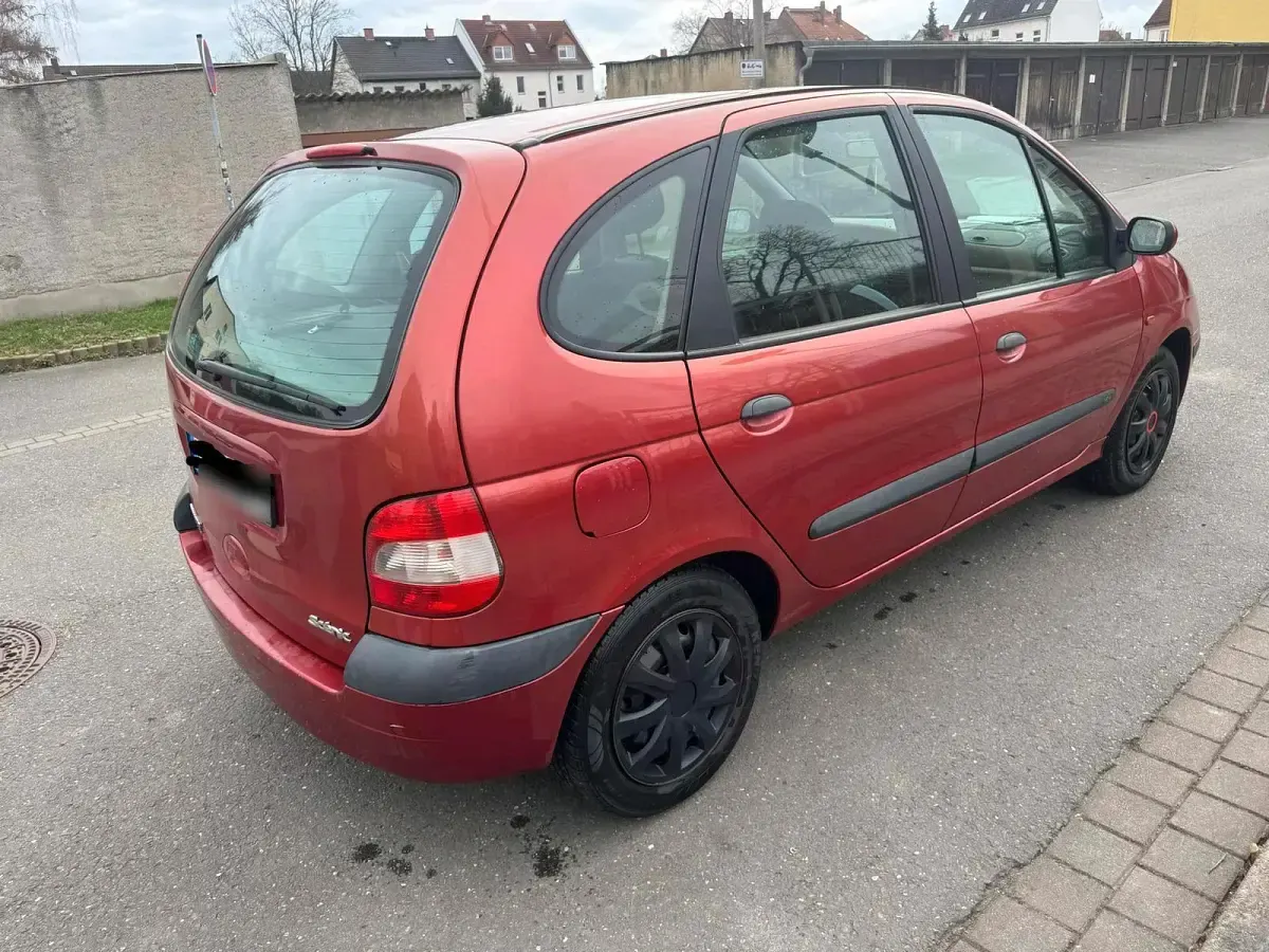 Gebraucht Renault Mégane GrandTour 101 PS (74 kW) 2003 Rot Kombi