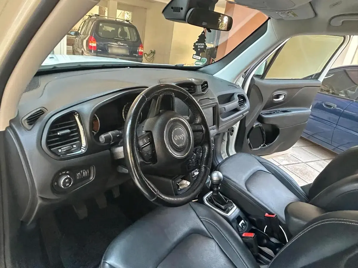 Gebraucht Jeep Renegade 140 PS (102 kW) 2018 Weiß SUV