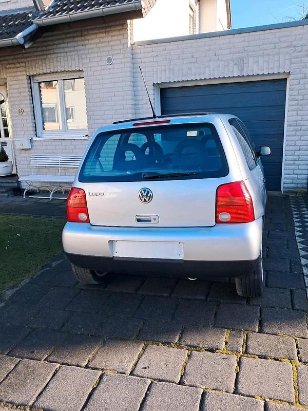 Gebraucht VW Lupo 60 PS (44 kW) 2004 Silber Kleinwagen