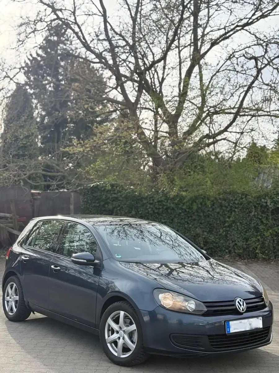 Gebraucht VW Golf VI 2010 Blau Kleinwagen