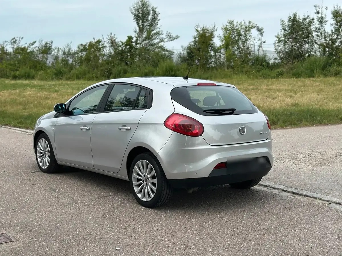 Gebraucht Fiat Bravo 120 PS (88 kW) 2008 Silber Kleinwagen