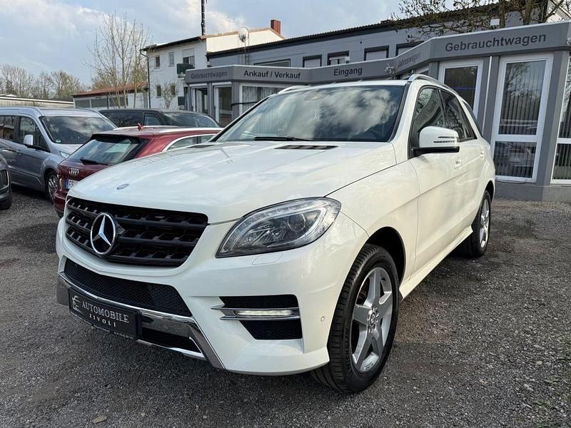 Gebraucht Mercedes ML350 AMG line 258 PS (189 kW) 2013 Weiß SUV