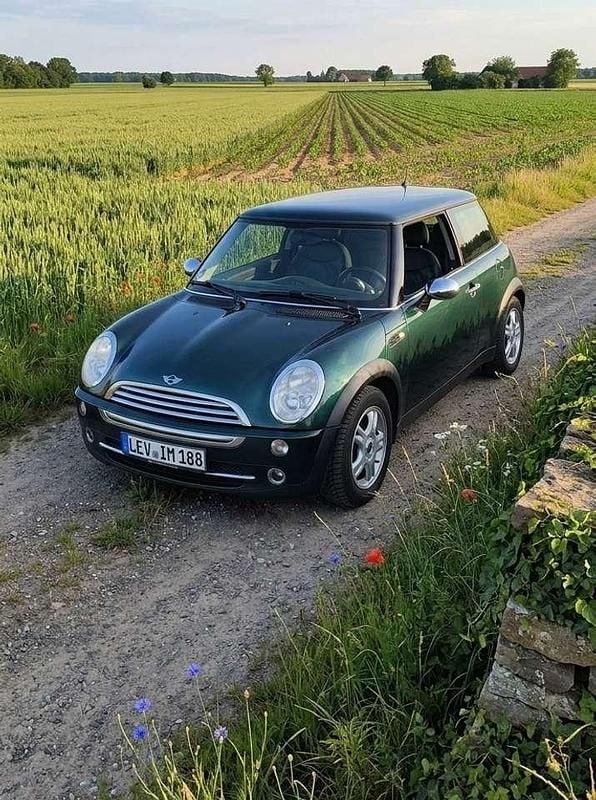 Second-hand Mini ONE 90 CP (66 kW) 2006 Hatchback