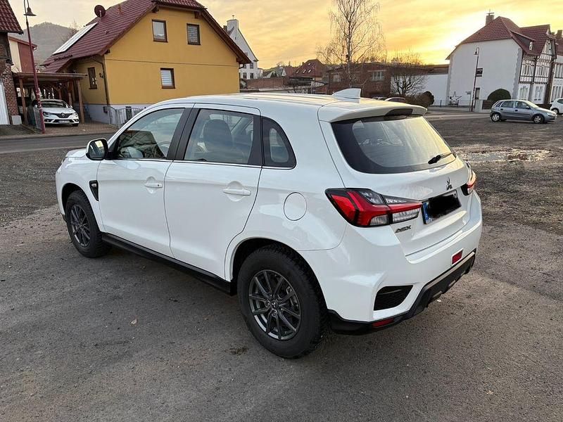 Gebraucht Mitsubishi ASX Spirit+ 150 PS (110 kW) 2020 Weiß SUV