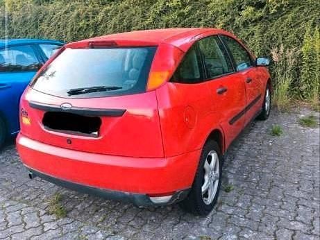 Gebraucht Ford Focus 2000 Rot Kleinwagen
