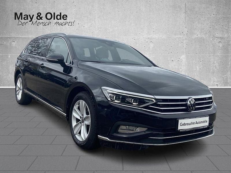 Gebraucht VW Passat Elegance 200 PS (147 kW) 2023 Schwarz Kombi