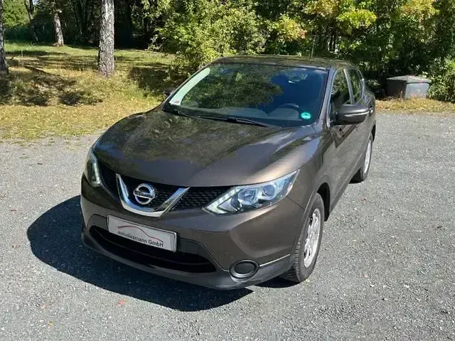 Gebraucht Nissan Qashqai Visia 116 PS (85 kW) 2015 Grau SUV