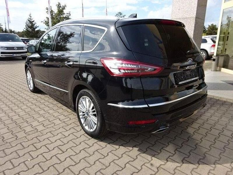 Gebraucht Ford S-MAX Vignale 190 PS (139 kW) 2022 Obsidianschwarz metallic Van / Kleinbus
