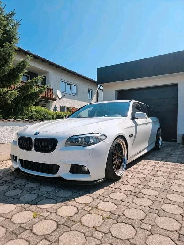 Używany BMW 520 Performance 184 KM (135 kW) 2013 Biały Kombi