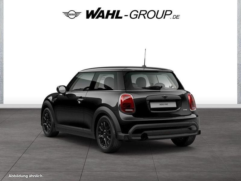 Gebraucht Mini ONE Hatch 102 PS (75 kW) 2022 Schwarz Kleinwagen