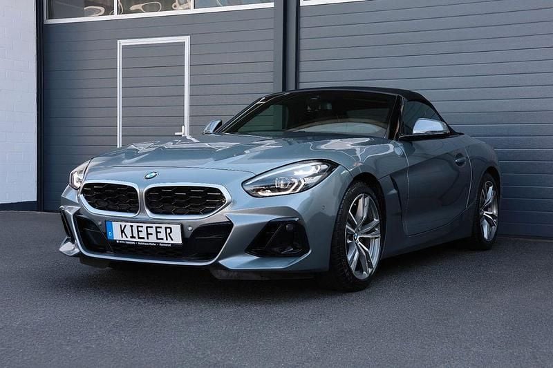 Gebraucht BMW Z4 Performance 258 PS (189 kW) 2025 Grau Cabrio