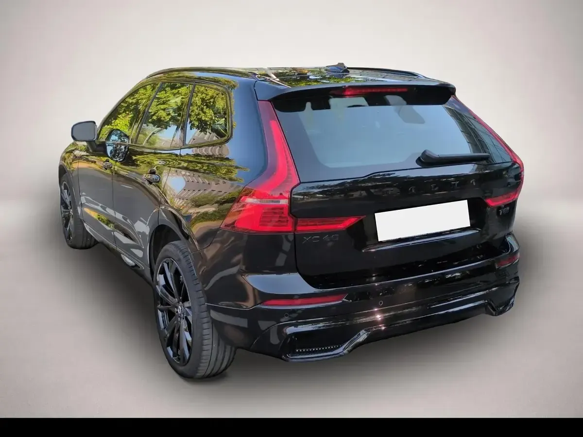 Gebraucht Volvo XC60 Plus 455 PS (334 kW) 2024 Manufacturer SUV