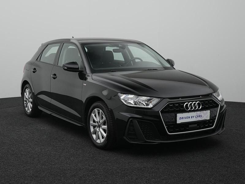Gebraucht Audi A1 S-Line 116 PS (85 kW) 2024 Mythosschwarz metallic Kleinwagen