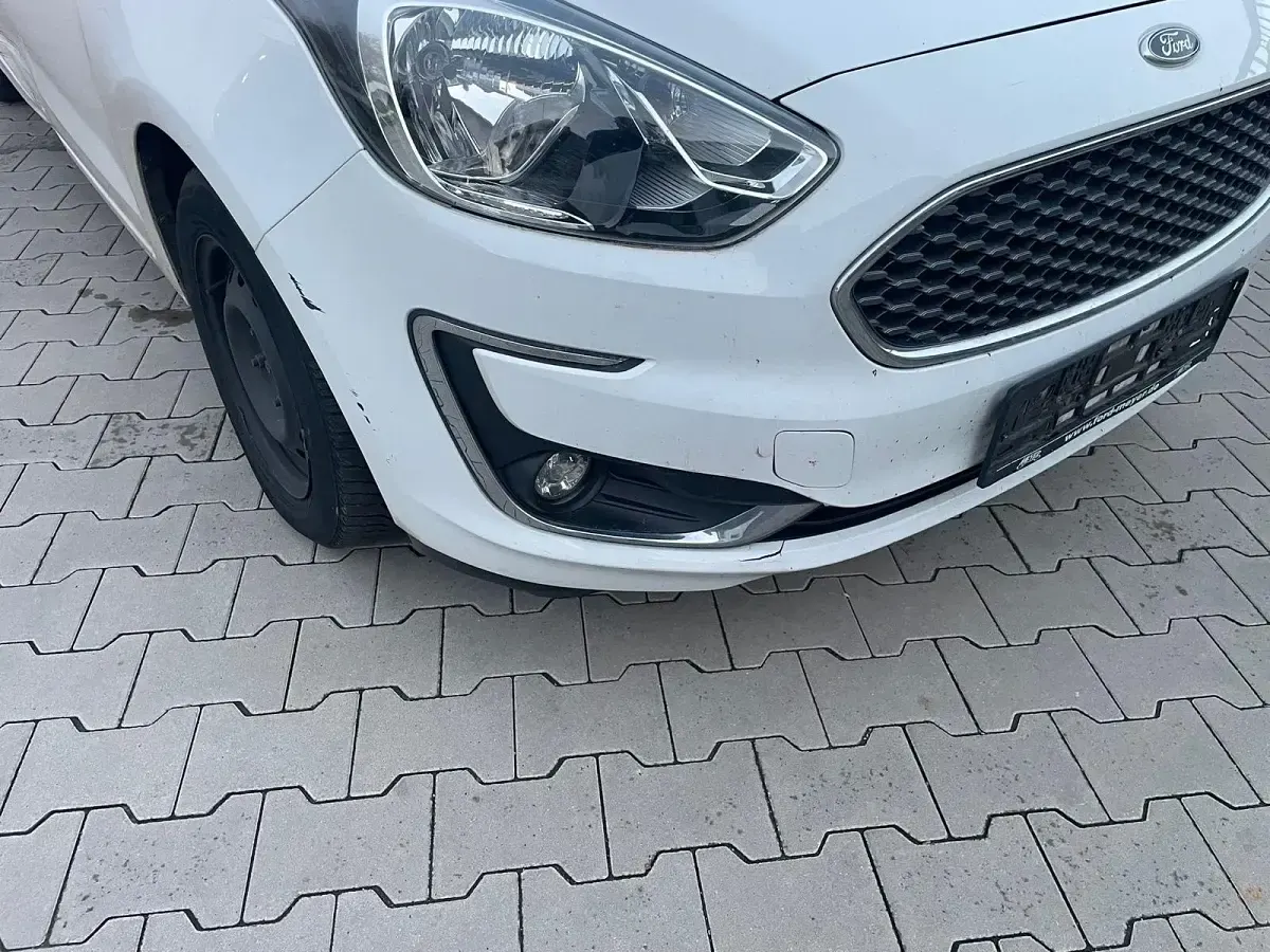 Gebraucht Ford Ka Plus 75 PS (55 kW) 2019 Weiß Kleinwagen