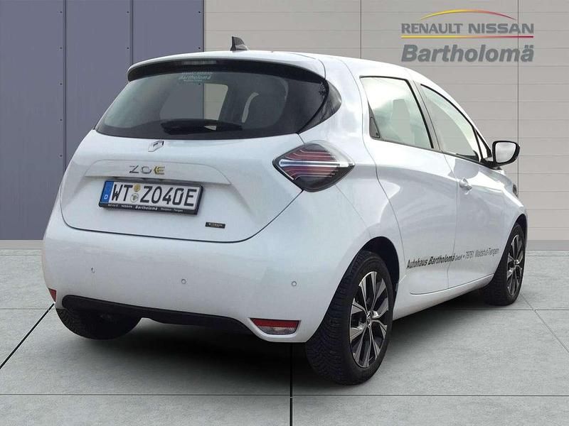 Second-hand Renault Zoe Evolution 80 kW (110 CP) 2024 Alb Hatchback