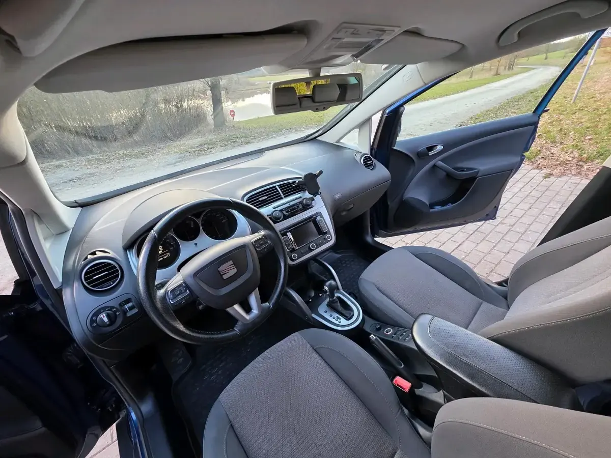 Gebraucht Seat Altea XL 105 PS (77 kW) 2013 Blau Van / Kleinbus