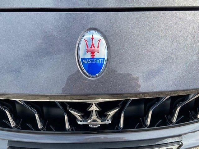 Gebraucht Maserati Ghibli 349 PS (256 kW) 2018 Grau Limousine