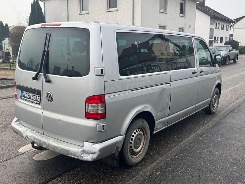 Gebraucht VW T5 102 PS (75 kW) 2010 Silber Van