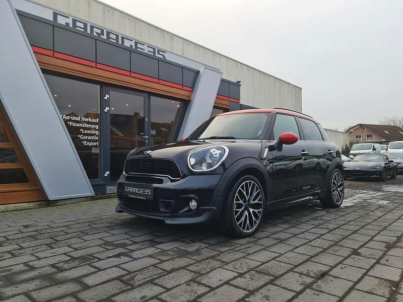 Schwarz Gebraucht 2014 Mini John Cooper Works Countryman SUV | 13.590 € (Fairer Preis) - Bild 1/4