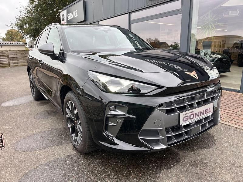 Mythosschwarz Gebraucht 2025 Cupra Terramar SUV | 36.690 € (Guter Preis) - Bild 1/4