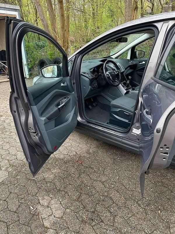 Gebraucht Ford C-MAX Titanium 101 PS (74 kW) 2014 Van / Kleinbus