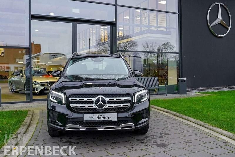 Gebraucht Mercedes GLB200 Progressive 150 PS (110 kW) 2021 Kosmosschwarz SUV