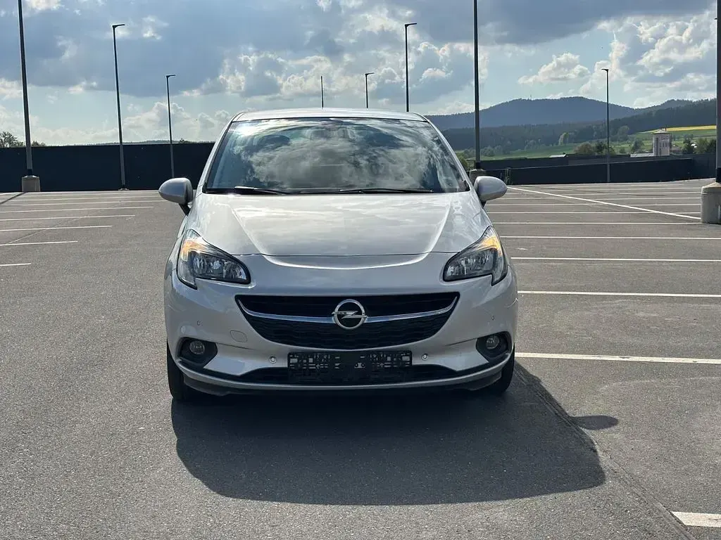 Gebraucht Opel Corsa Active 101 PS (74 kW) 2018 Silber Kleinwagen