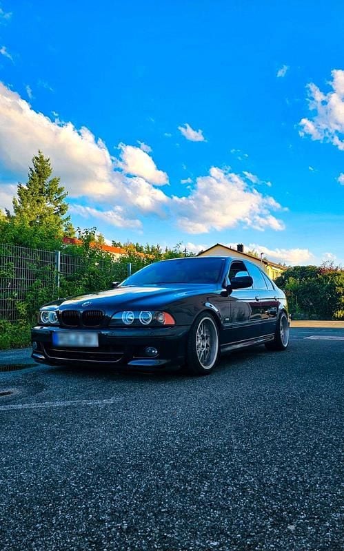 Gebraucht BMW 540 286 PS (210 kW) 2001 Schwarz Limousine