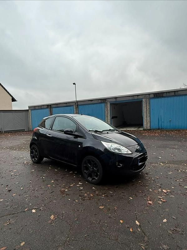 Schwarz Gebraucht 2013 Ford Ka Kleinwagen | 2.900 € (Fairer Preis) - Bild 1/4