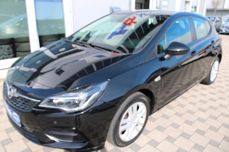 Gebraucht Opel Astra Edition 145 PS (106 kW) 2020 Schwarz Kleinwagen