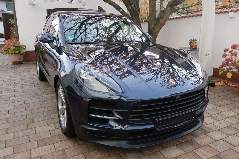 Blau Gebraucht 2019 Porsche Macan S SUV | 47.990 € (Superpreis) - Bild 1/4