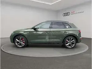 Gebraucht Audi Q5 204 PS (150 kW) 2024 Grün (distriktgrün metallic) SUV
