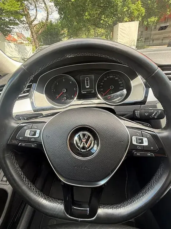 Gebraucht VW Passat Comfortline 150 PS (110 kW) 2016 Weiß Kombi