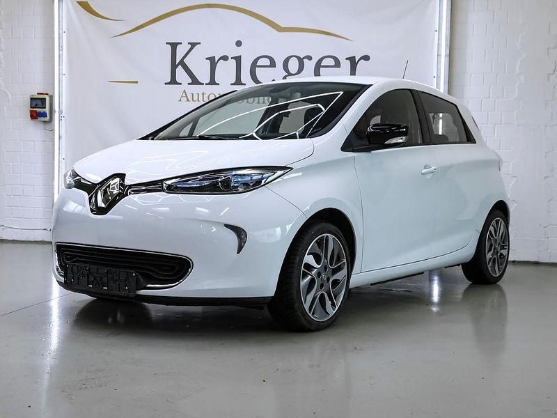 Weiß Gebraucht 2016 Renault Zoe Intens Kleinwagen | 6.690 € (Fairer Preis) - Bild 1/4