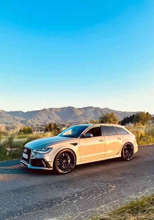 Grau Gebraucht 2015 Audi RS6 Sport Kombi | 64.000 € - Bild 1/4