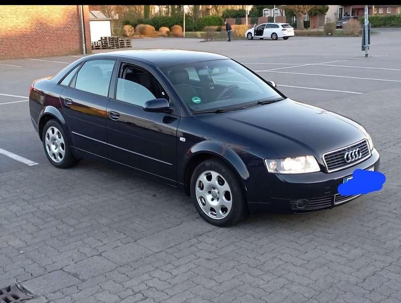 Gebraucht Audi A4 101 PS (74 kW) 2000 Limousine
