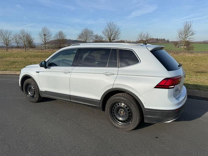 Gebraucht VW Tiguan Allspace 150 PS (110 kW) 2018 Weiß SUV