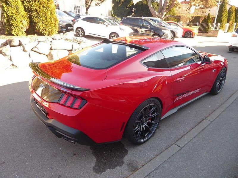 Gebraucht Ford Mustang GT Fastback 446 PS (328 kW) 2024 Rot