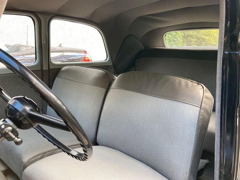 Gebraucht Citroën Traction Avant 56 PS (41 kW) 1955 Schwarz Kombi