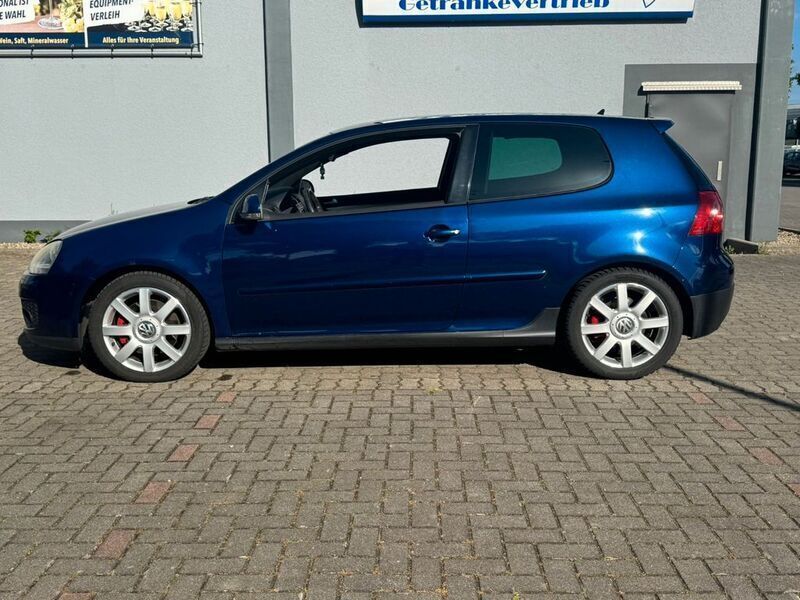 Blau Gebraucht 2005 VW Golf V GTI Limousine | 3.400 € (Superpreis) - Bild 1/4