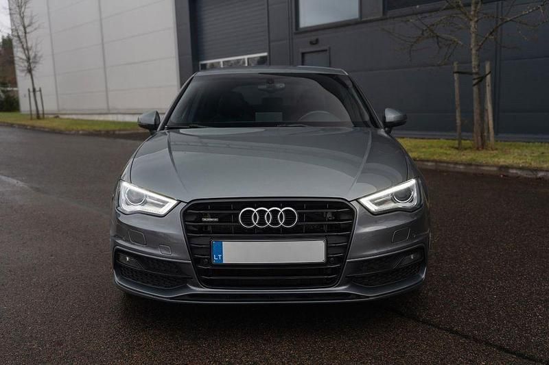 Używany Audi A3 S-Line 184 KM (135 kW) 2014 Szary Sedan/Limuzyna