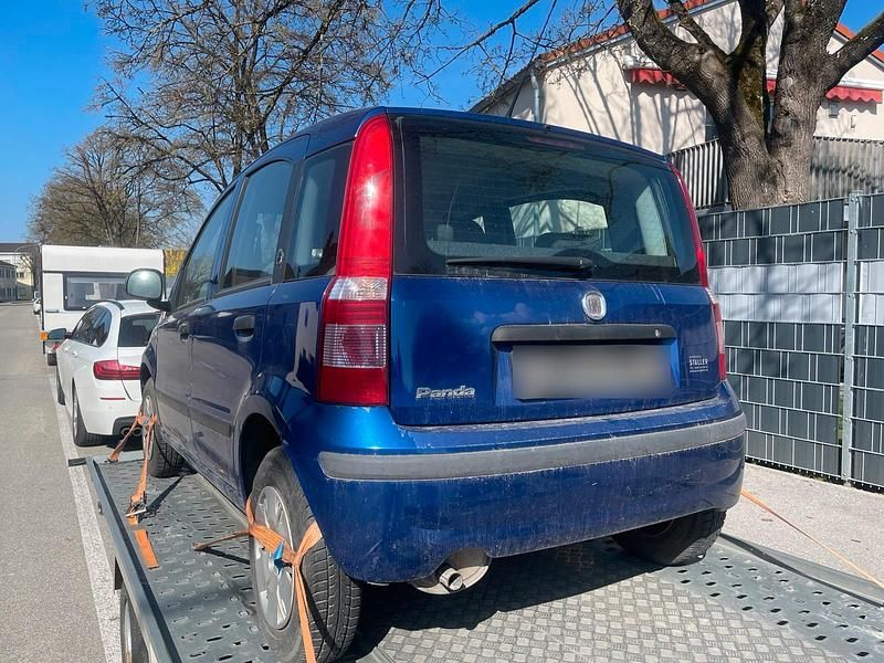 Occasion Fiat Panda 60 ch (44 kW) 2007 Bleue Citadine