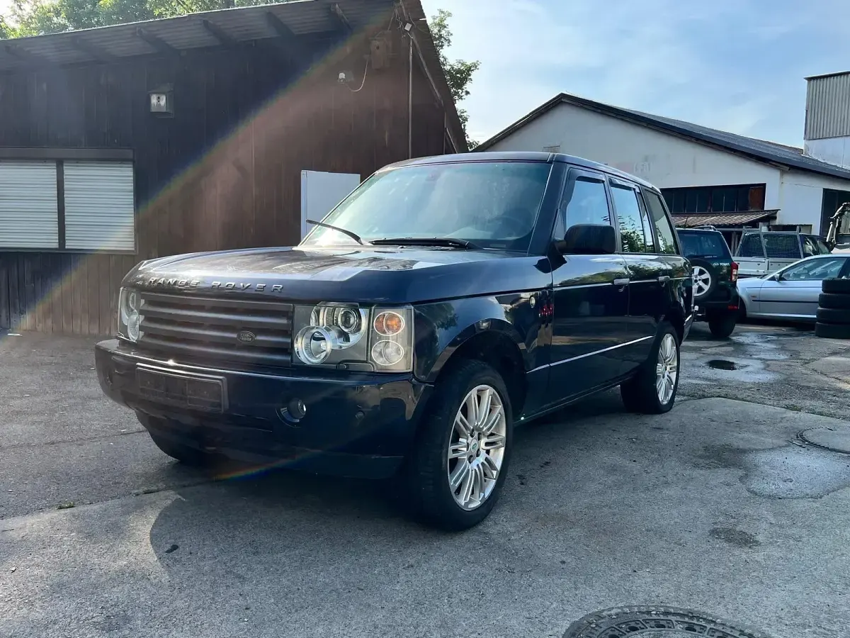 Gebraucht Land Rover Range Rover 286 PS (210 kW) 2004 Schwarz SUV