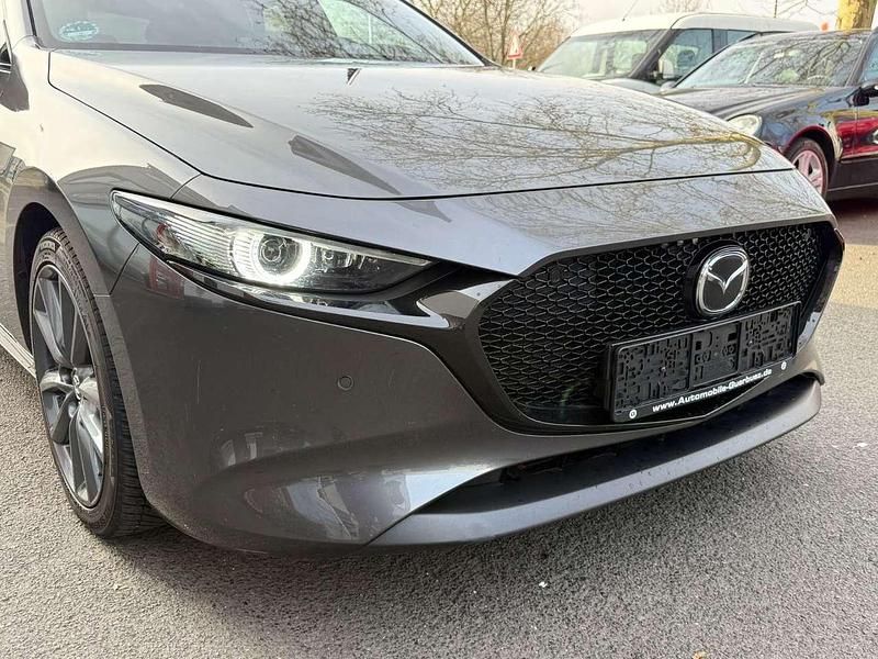 Gebraucht Mazda 3 Selection 150 PS (110 kW) 2022 Machine grey Limousine