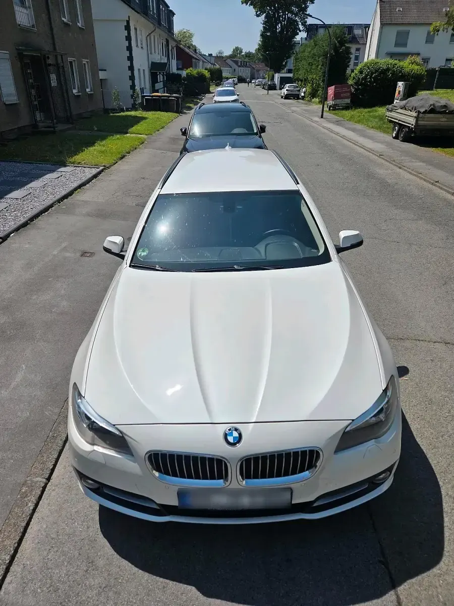 Gebraucht BMW 530 258 PS (189 kW) 2014 Weiß Kombi