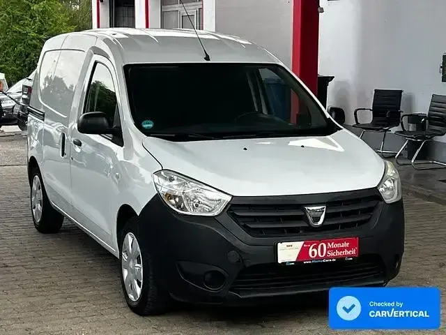 Gebraucht Dacia Dokker Express 83 PS (61 kW) 2014 Andere Van