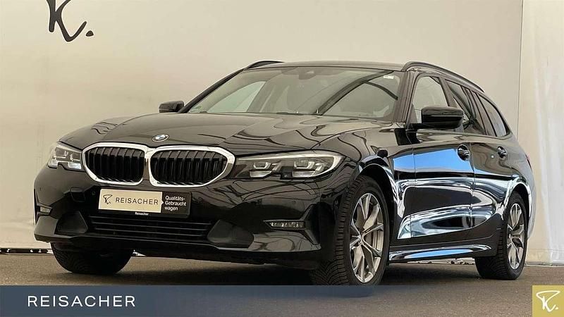 Schwarz ii Gebraucht 2022 BMW 330 Advantage Kombi | 33.990 € (Etwas zu teuer) - Bild 1/4