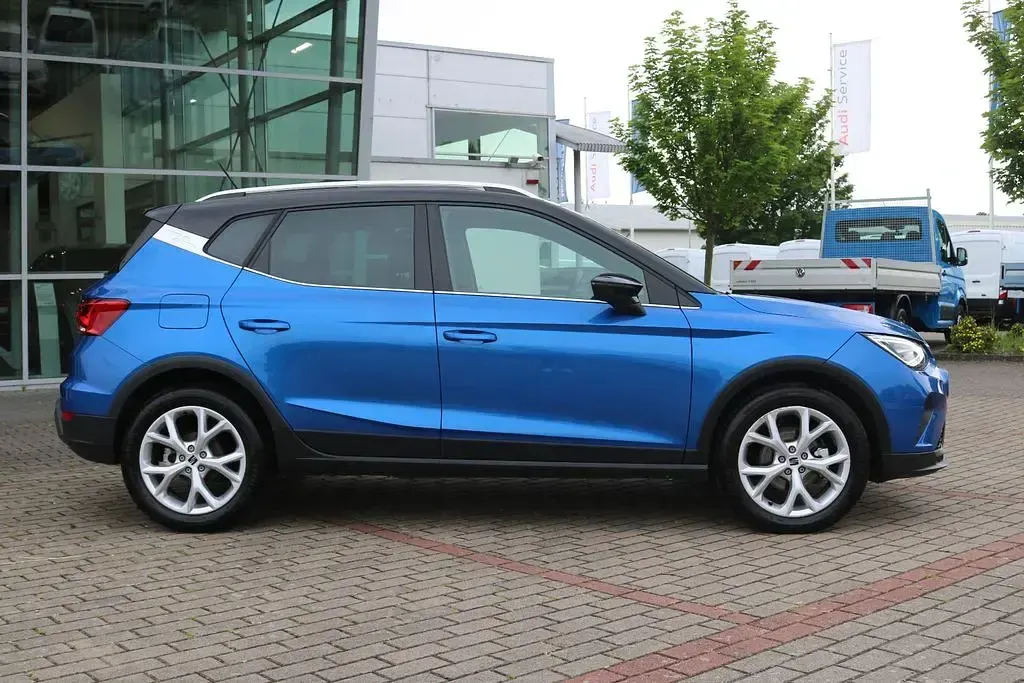 Gebraucht Seat Arona FR 116 PS (85 kW) 2025 Blau SUV